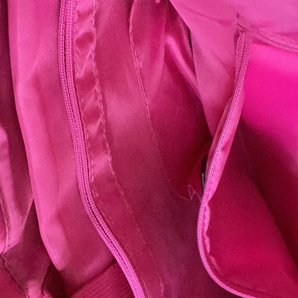 Purse , leopard design, pink inside , nice bag , - Picture 3 of 4